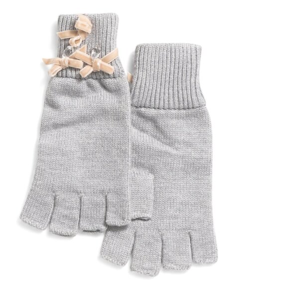 LELE SADOUGHI Accessories - LELE SADOUGHI Dove Grey Bow Embellished Fingerless Gloves